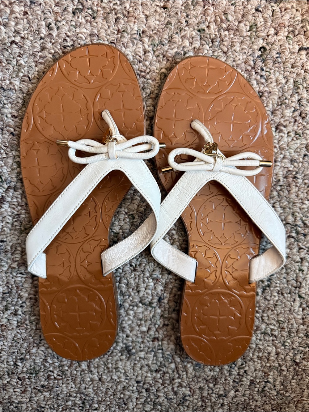 kate spade White Bow Thong Sandals with Tan Soles